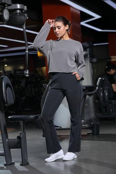 Sweat-shirt à col ras du cou et manches longues pour femme, coupe régulière, pour un usage quotidien