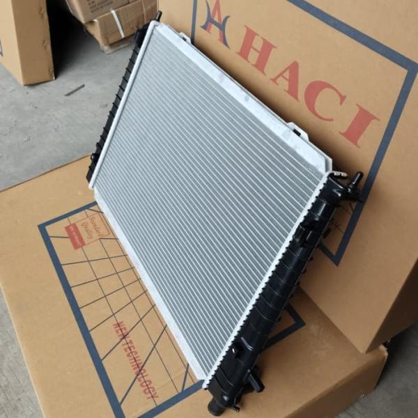 25310-2E500 Auto Radiator HACI Brand High Performance Standard Size AT