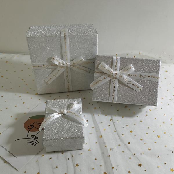 Silver Luxury Gift Boxes With Lids And Ribbon For Weddings And Premium Products