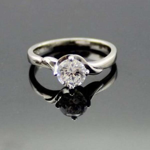 Sterling Silver Ring with Solitaire Round 6mm CZ Diamonds (F16E)