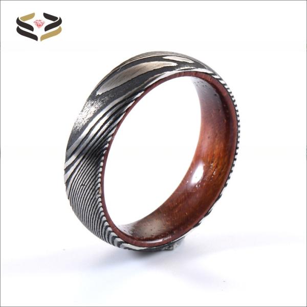 Bagues de mariage en acier damas gravé de 6 mm et 8 mm avec incrustation de manchon en bois de rose pour cadeau de Noël Type de bijoux Bagues Matériaux