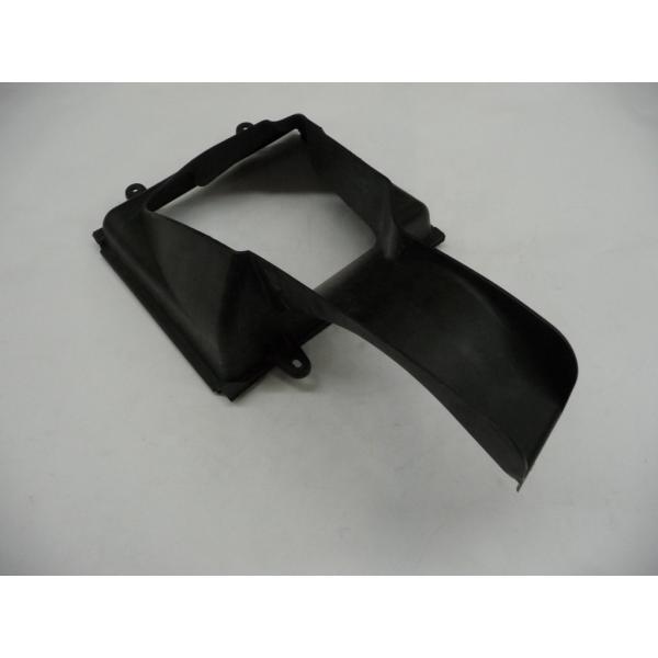 Maserati Ghibli LH RH Side Air Duct 670004140 670004139 Perfect For Car Fitment Needs