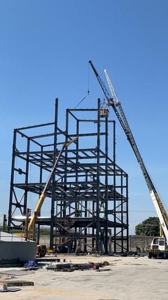 大型多階建てのプリファブリック倉庫の鋼鉄構造