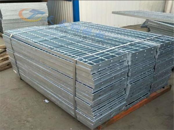 O metal galvanizou a anti tampa da trincheira da raspagem do deslizamento Q345