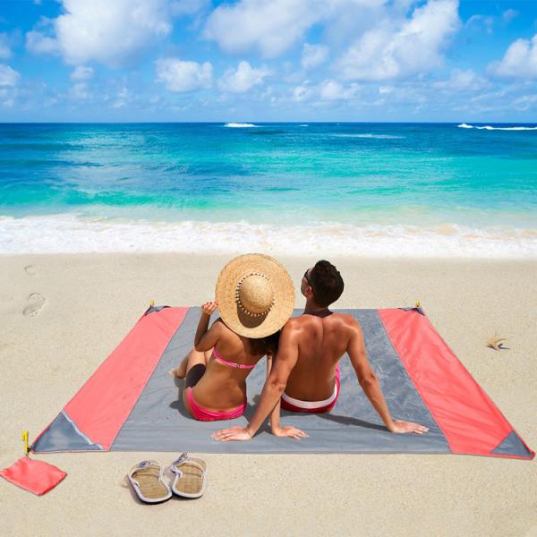 Outdoor Camping Sand Proof Ripstop Nylon Waterproof Compact Beach Blanket / Oversize Picnic Blanket / Beach Mat