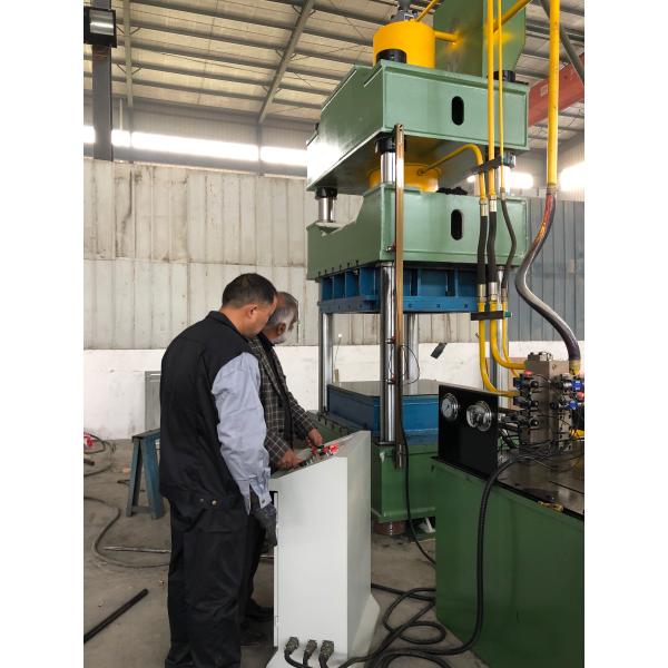 Оборудование гидравлической прессы цистерны с водой нержавеющей стали с 3 плашками размеров