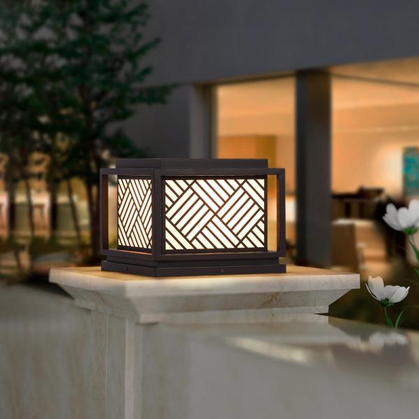 Solar Outdoor Pillar Lights Vintage Street Lights for Garden Lawn LED Light Source