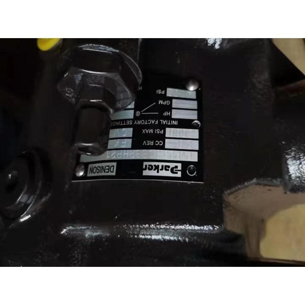 hydraulic oil pumpPV6-1R1D-C02-000
PV6-2R1D-C02-000
PV6-1L1D-C02-000
PV6-2L1D-C02-000　　
PV10-1R1D-C02-000
PV15-1R1D-C02-000
PV10-1L1D-C02-000
PV10-2L1D-C02-000
PV15-2R1D-C02-000
PV15-1L1D-C02-000