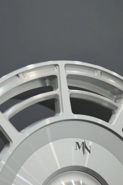 20 21 22 23 24 Inch Bentley Continental GT Bentayga Aftermarket Custom Forge Auto Wheels Rims for Sale