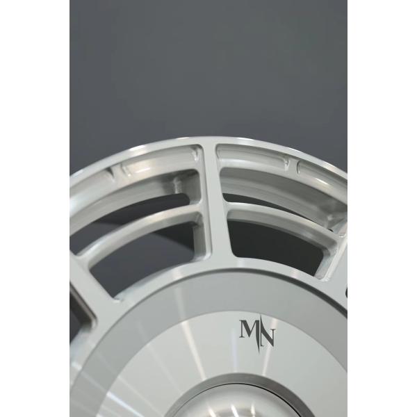 Bentley Bentayga 22 23 24 дюймовые автомобильные колеса