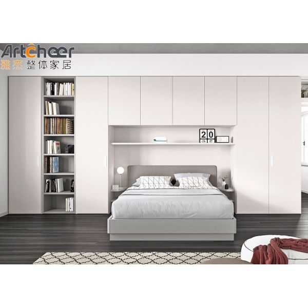 Customized Size Modern Stylish Wardrobe Closet with Eco-Friendly Material for Bedroom and Home