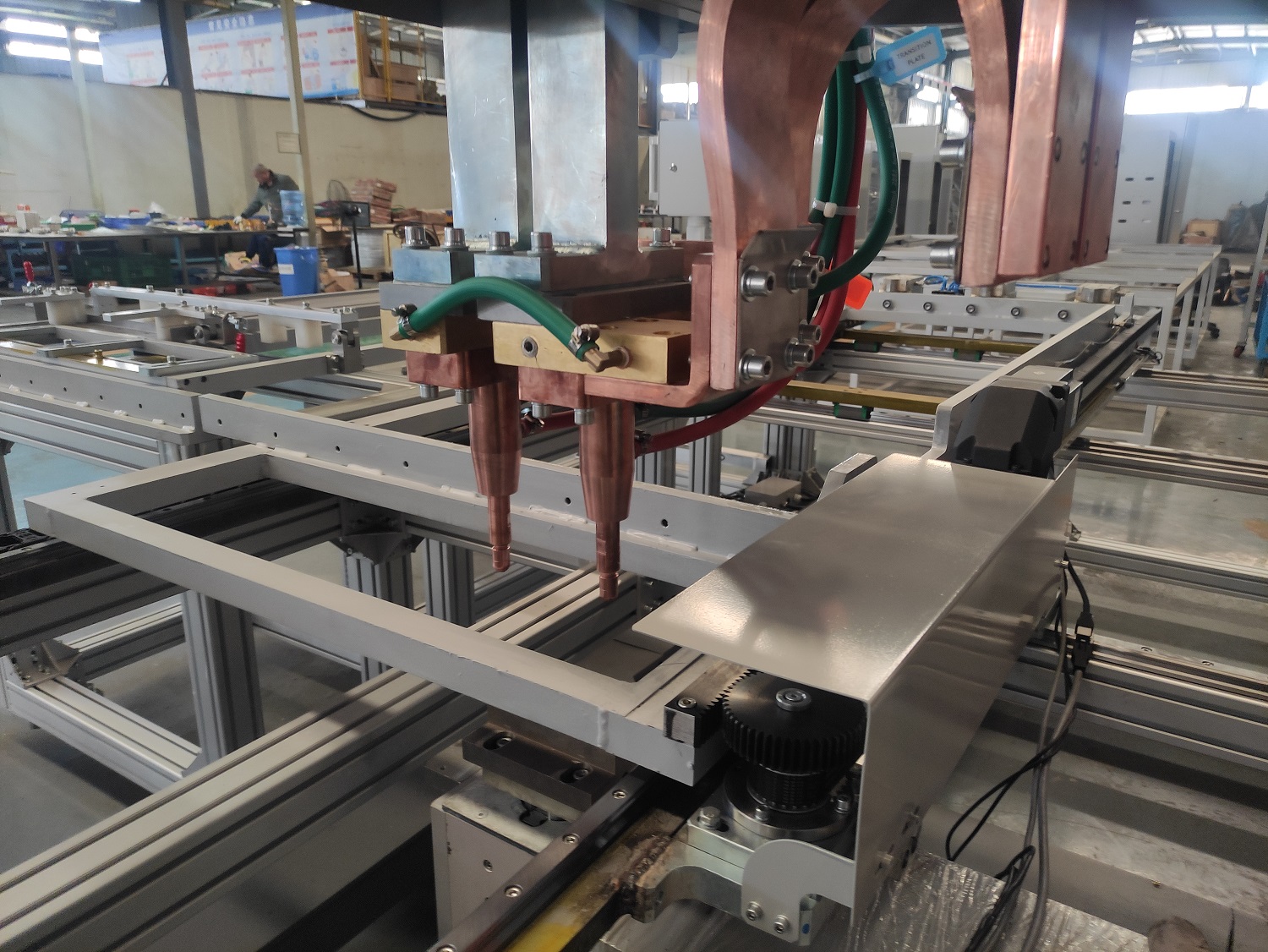 Automatic CNC XY Axis MFDC Spot Welding Machine for Sheet Metal Production