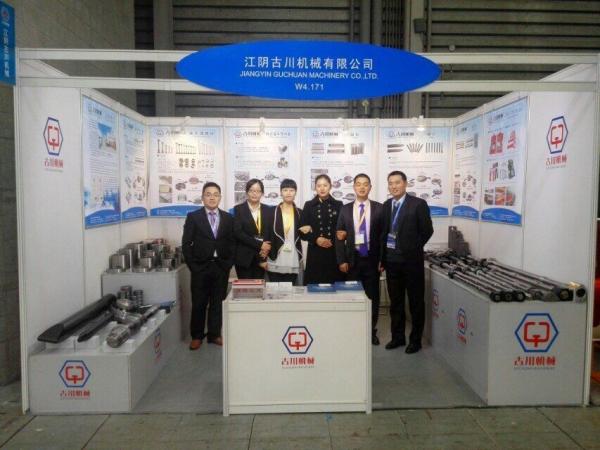 Concrete Construction Rotating Grabs Excavator Hydraulic Shear Attachment For Excavator HITACHI