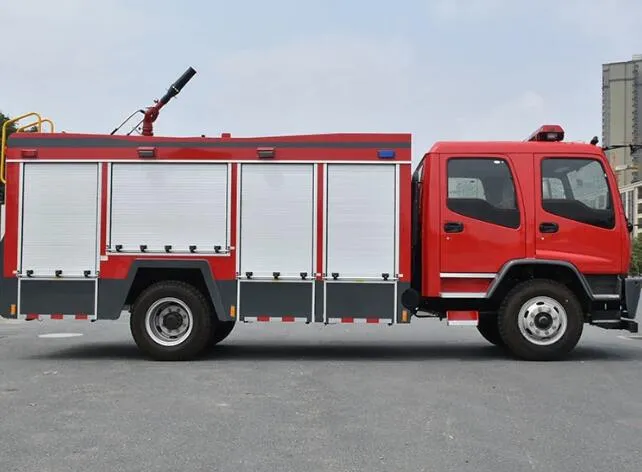 ISUZU Fvr 240HP 4tons Water 2tons Foam Fire Truck 6tons Fire Rescue Vehicles