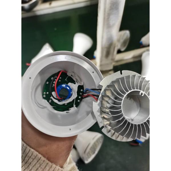 Portable Wall Mounted A70 Bulb Led Emergency Lights with AC 220V ± 10% Input Voltage