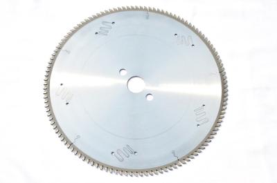 TCT Circular Saw Blade For Fine Wood Cut With Superior Efficiency