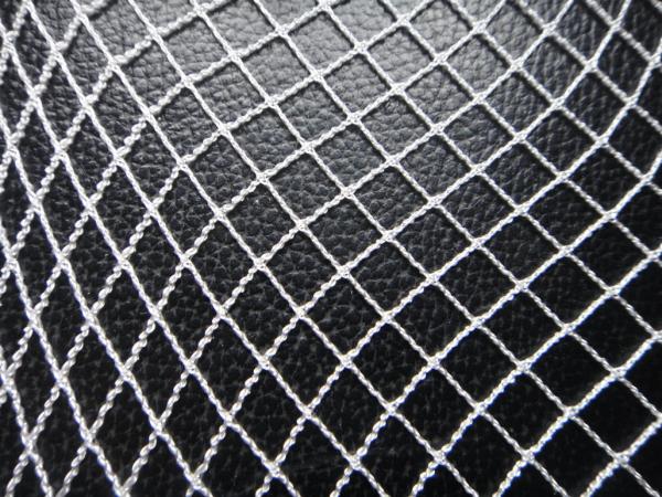 White PES Yarn Monofilament Fishing Nets HDPE Knotless For Fish Pond