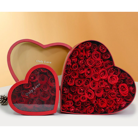 Коробка для упаковки в форме сердца из шоколадной конфеты с цветочным пакетом с прозрачным окном из ПВХ