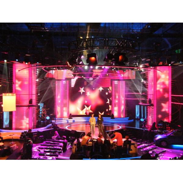 High Resolution Indoor LED Display Screen Electronic LED Stage Backdrop Screen