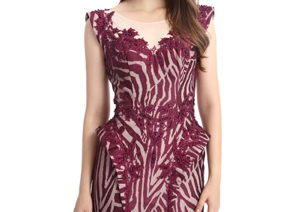 Lace Embroidery Burgundy Middle Eastern Evening Dresses Sweep Train Tapestry Material
