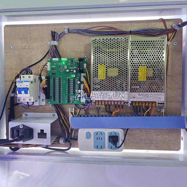 Comerciante para niños Pesca de verdad Pesca de entretenimiento Moneda de juego de arcade Operada Grúa de máquina para centro comercial