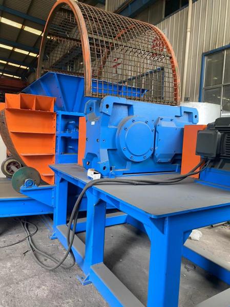 LP1200 Industrial Rubber Shredder Machine 400kg/H~3000kg/H