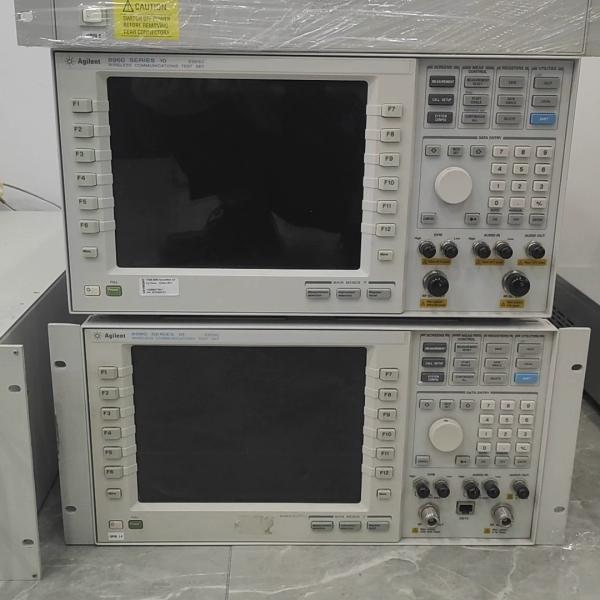 2.7 GHz RF Communications Test Set Multi Standard Wireless Test Set Agilent E5515C 8960