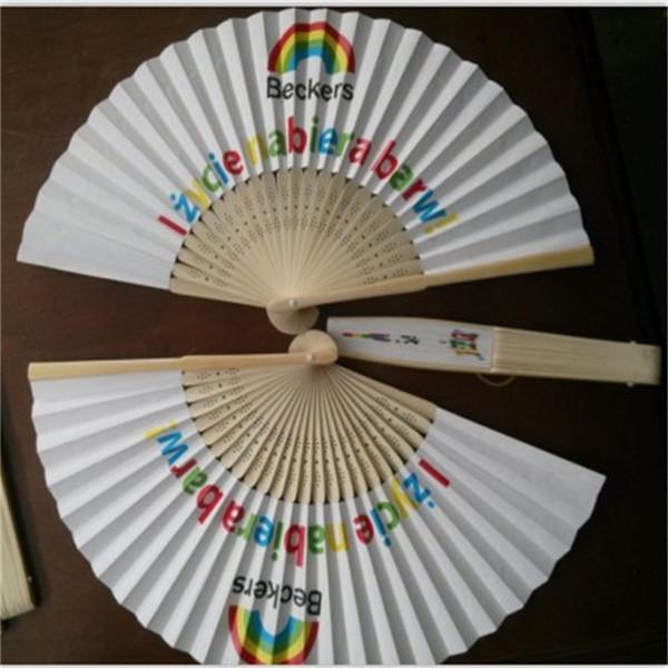 O dobro dobrável feito a mão do presente de casamento dos fãs da mão tomou partido fãs de bambu feitos sob encomenda