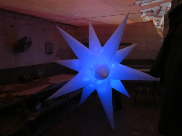Inflatable Air Star and 16 Colors LED Light for Party Decoration