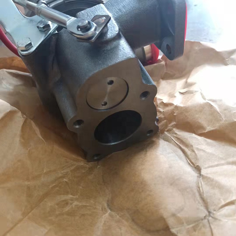 Excavator Parts EC210 Turbocharger Diesel Engine D6E S200G Turbo 21647837 04294752 for  D6E Turbo