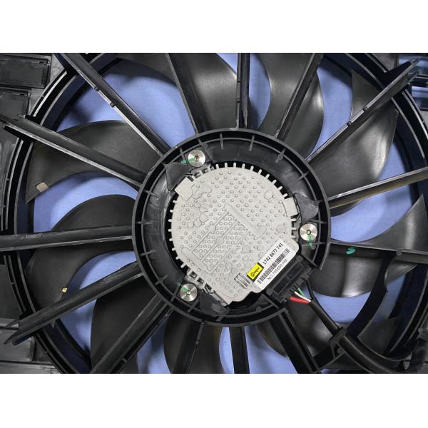 1742 8677 741  BMW G38 Engine Radiator Cooling Fan Assembly 400W with OE Quality