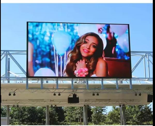 Full Color Outdoor Led Screen Panels , IP65 Protection Led Display Board For Advertising