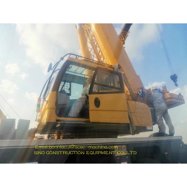 XCA60E Telescopic Truck Crane All Terrain Crane Rated Loading Capacity 60t