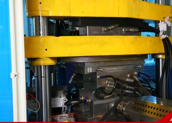Preform Bottle Blowing Plastic Jar Making Machine PC PCTG 750ml 1L