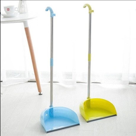 High Speed. Plastic Broom Handle Making Machine Two Shot Molding Process