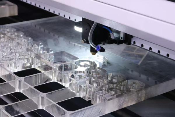 CO2 Acrylic Laser Cutting Engraving Machine 150W 300W 500W Linear Straight For Non Metal