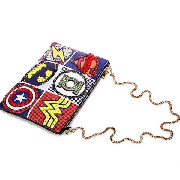 2016 new creative handmade embroidery exquisite fashion pu leather shoulder diagonal package tide Ms.