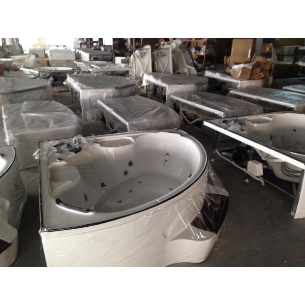 whirlpool massage bathtub