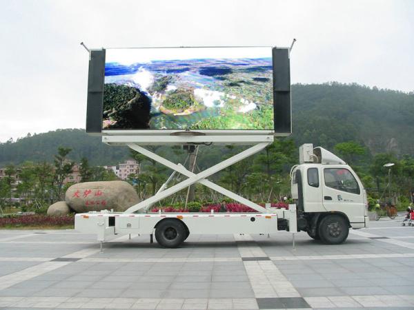 P5 P6 P10 SMD Truck Mounted LED Display , Mobile LED Video Wall Screen