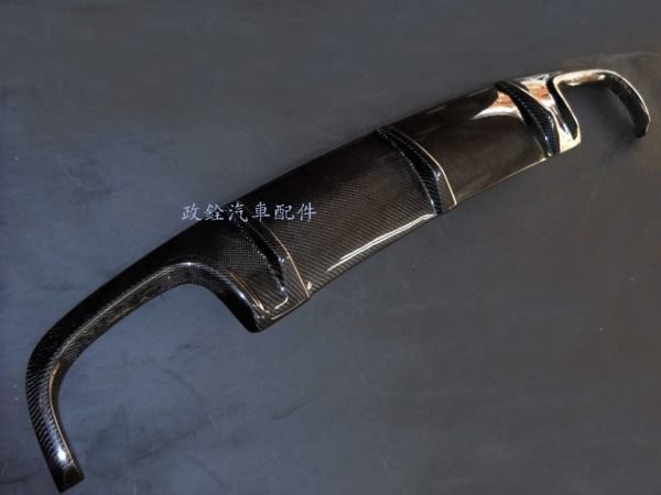 Отражетель волокна углерода BENZ W211 E55 полный