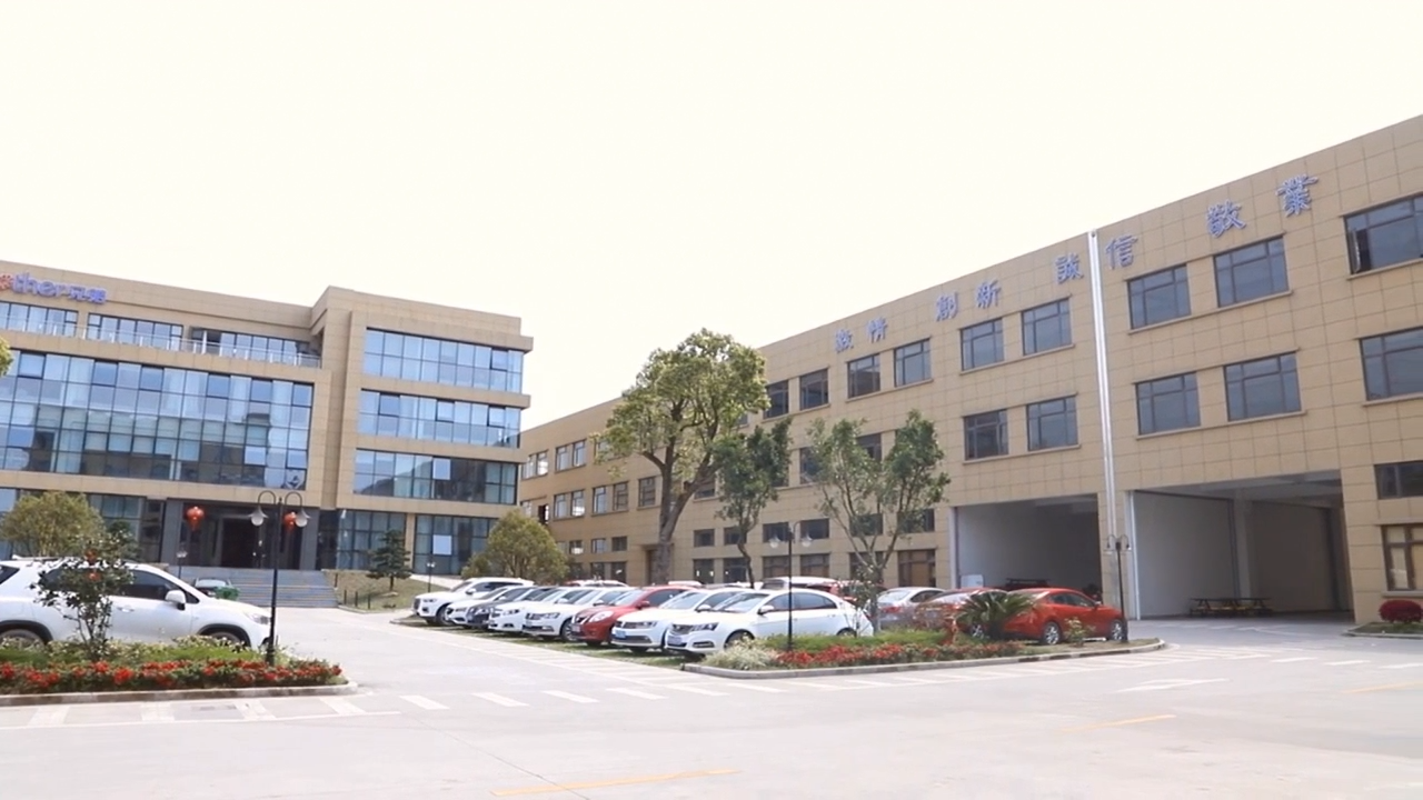 High Quality New Design  Auto Strapping Low Table pp Belt Strapping Machine for Packaging Machinery