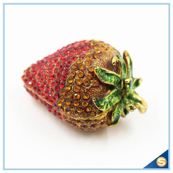 Small Starwberry with Rhinestone jewelry trinket box wholesale Delicate Wedding Gifts