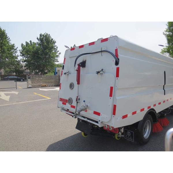 Burnishing Euro 6 Small street cleaner truck Cleaning Machine