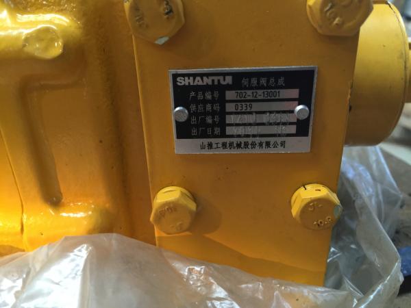 Komatsu D65-6 D65-7 D65-8 bulldozer TRANSMISSION CONTROL VALAE  144-15-00044