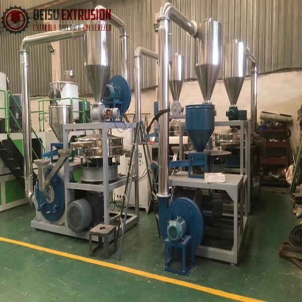 Pulverizer Miller With Rotor Blades de PVC de 600kg/H 45kw