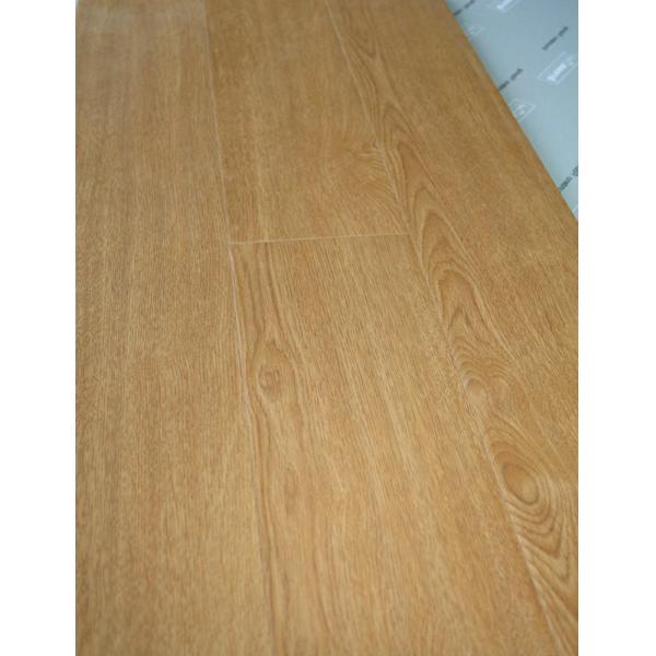 Nature oak Robusto Laminate Flooring Hotels School E0 Light surface