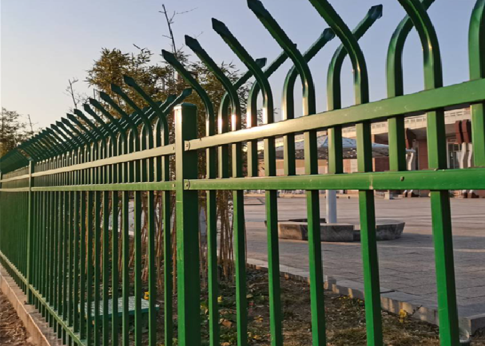 High Strength Steel Galvanized Palisade Fencing For Maximum Security And Durability
