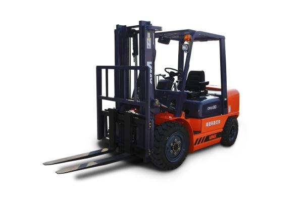 Vmax 4.5t Diesel Engine Forklift Truck Warehouse Lifting Equipment 4500kg