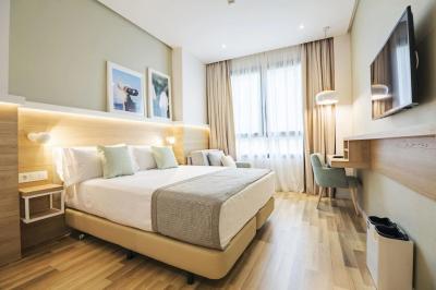 Morocco hotel inn bedroom furniture set from china manufactuer by Laminate headboard bed with side table and Living room