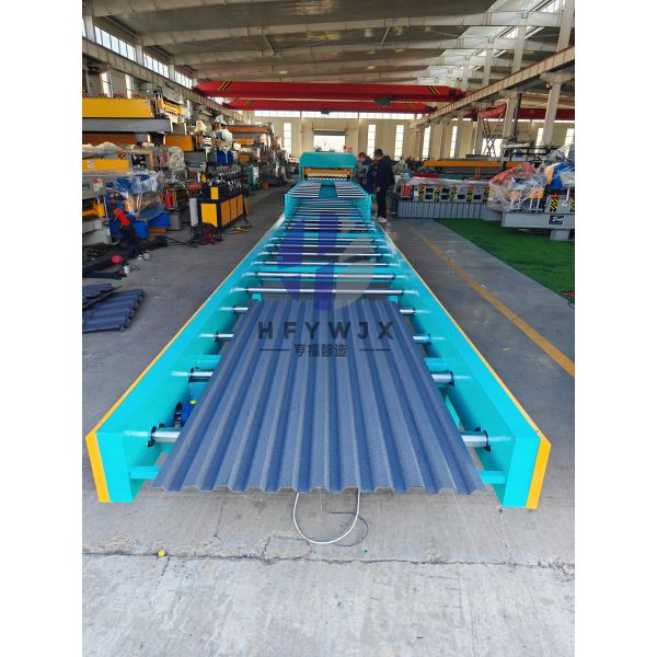 C21 Roof Sheet Rolling Machine 0-40M/Min Speed 23 Row Molding And PLC Control